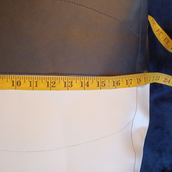 TRICKZ N TREATZ BLACK/WHITE PUMPKIN SUPER HUGE WEEKENDER NICE TRAVEL BAG - Picture 8 of 14